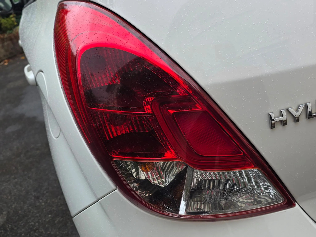 Hyundai I20 Active Red #26