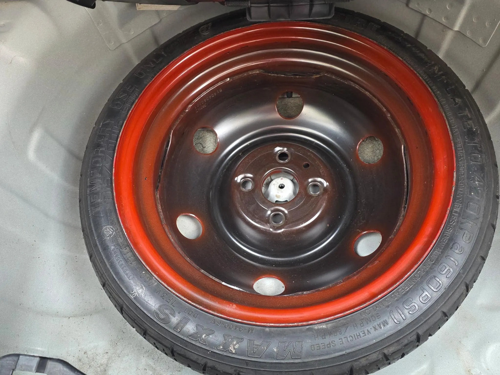Hyundai I20 Active Red #14