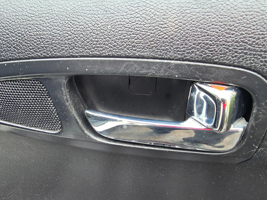 Hyundai I20 Active Red #31