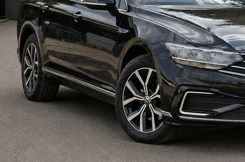 Volkswagen Passat Sel Grey #17