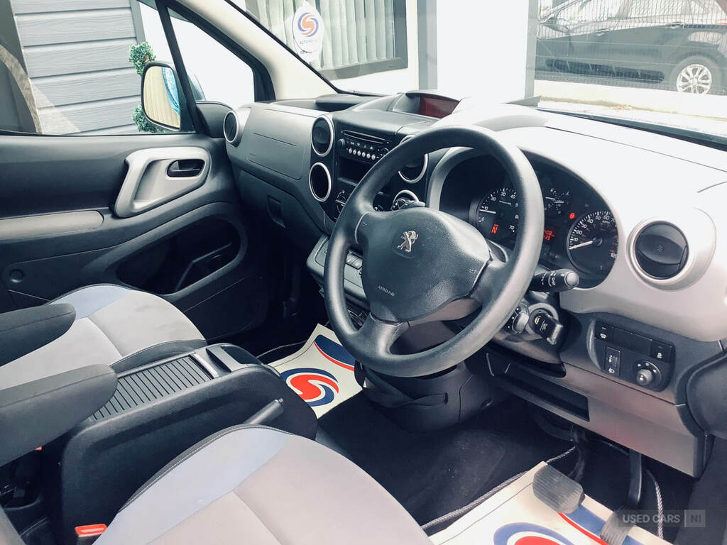 Peugeot Partner Tepee 1.6 Bluehdi 100 Active Etg Blue #5