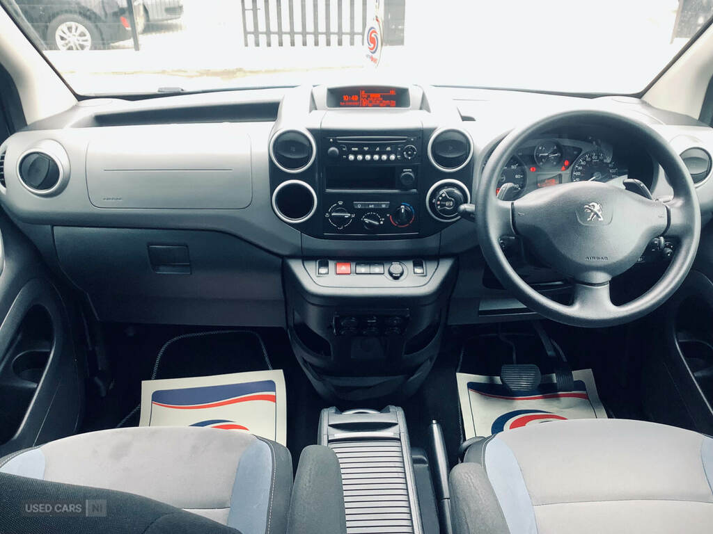 Peugeot Partner Tepee 1.6 Bluehdi 100 Active Etg Blue #4