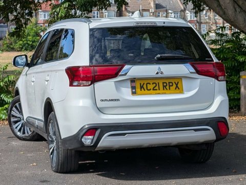 Mitsubishi Outlander 2.0 Outlander Exceed KC21RPX White #6