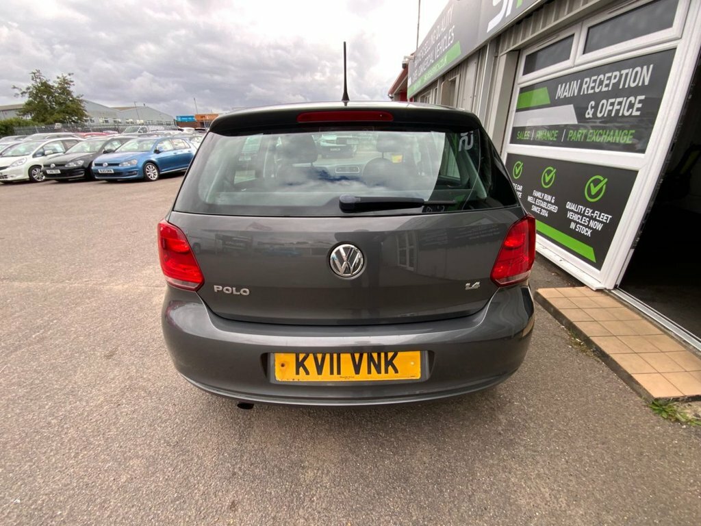 Volkswagen Polo 1.4L Se Grey #2