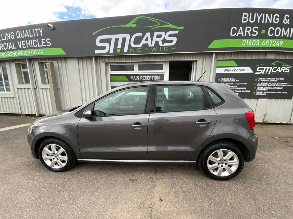 Volkswagen Polo 1.4L Se Grey