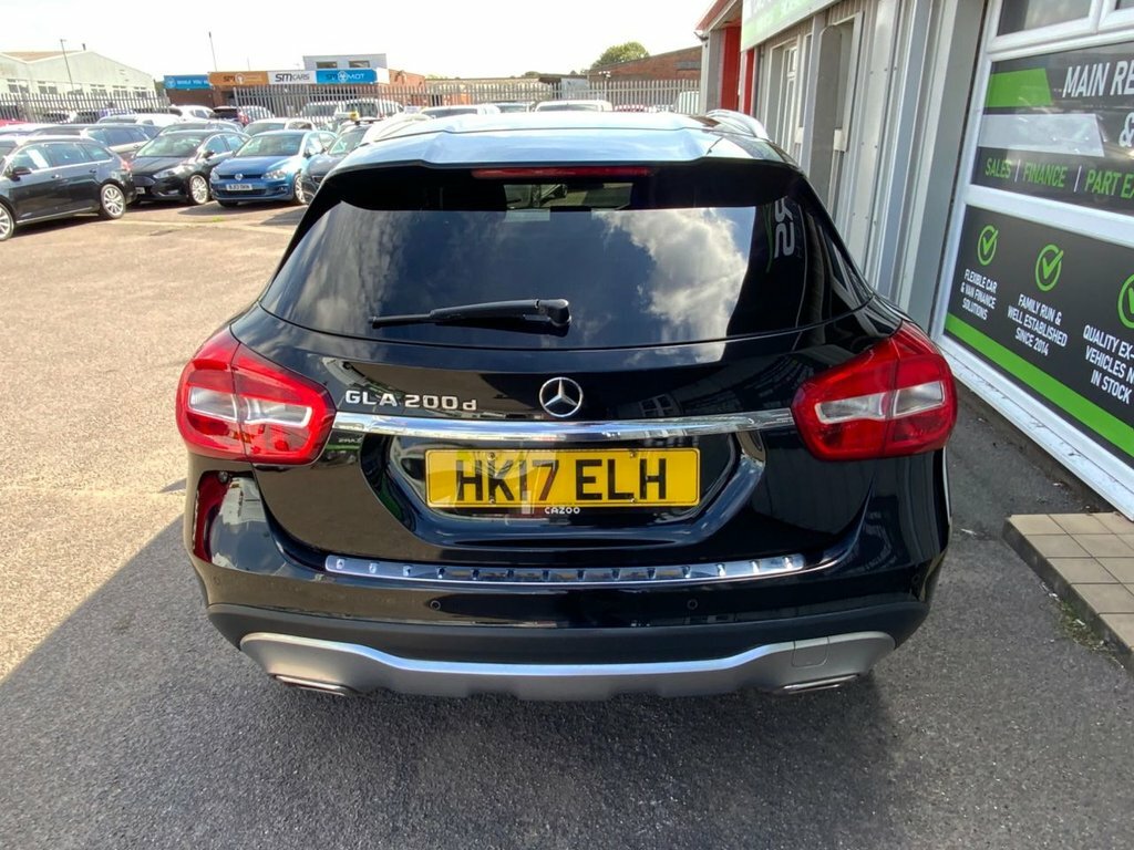 Mercedes-Benz GLA Class 2.1L Sport HK17ELH Black #2