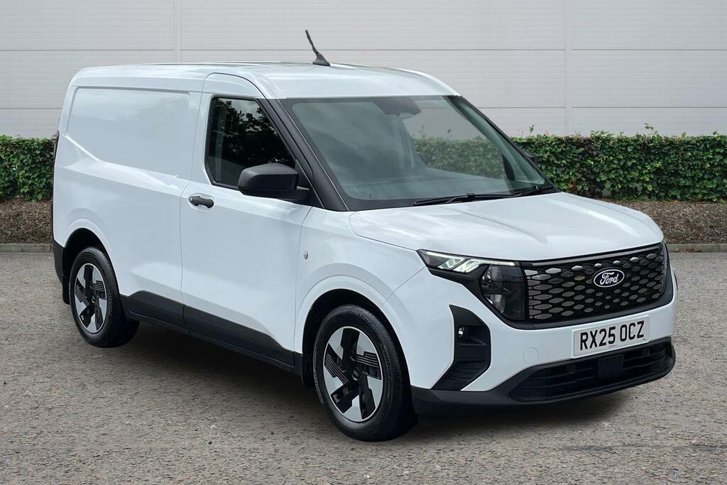 Ford Transit Courier Ford E-transit Courier 100Kw 43Kwh Trend Van White