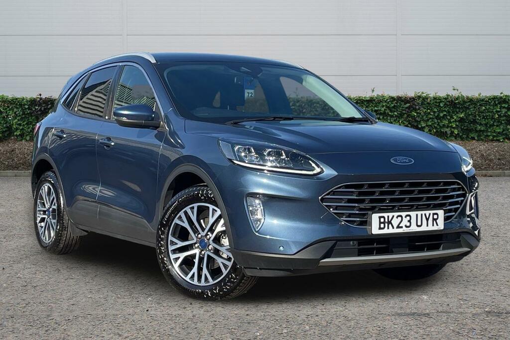 Ford Kuga Ford Kuga Estate 1.5 Ecoboost 150 Titanium Edition Blue
