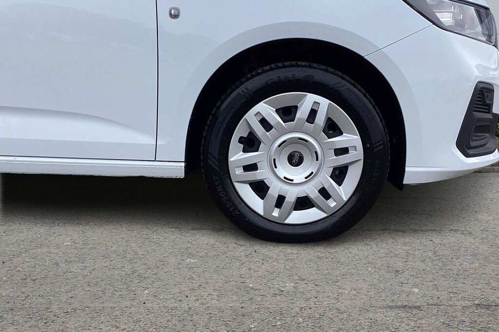 Ford Transit Connect Ford Transit Connect 240 L2 Di 2.0 Ecoblue 122Ps T WT25NFH White #6