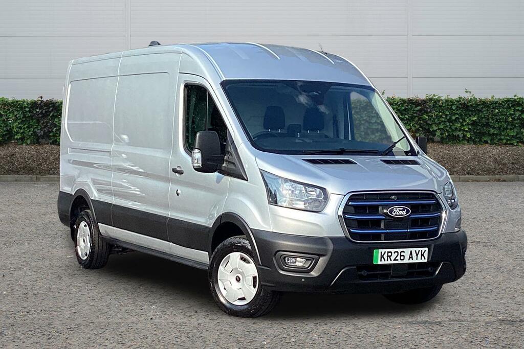 Ford Transit Custom Ford E-transit 350 L3 Rwd 135Kw 89Kwh Trend Chassi Silver