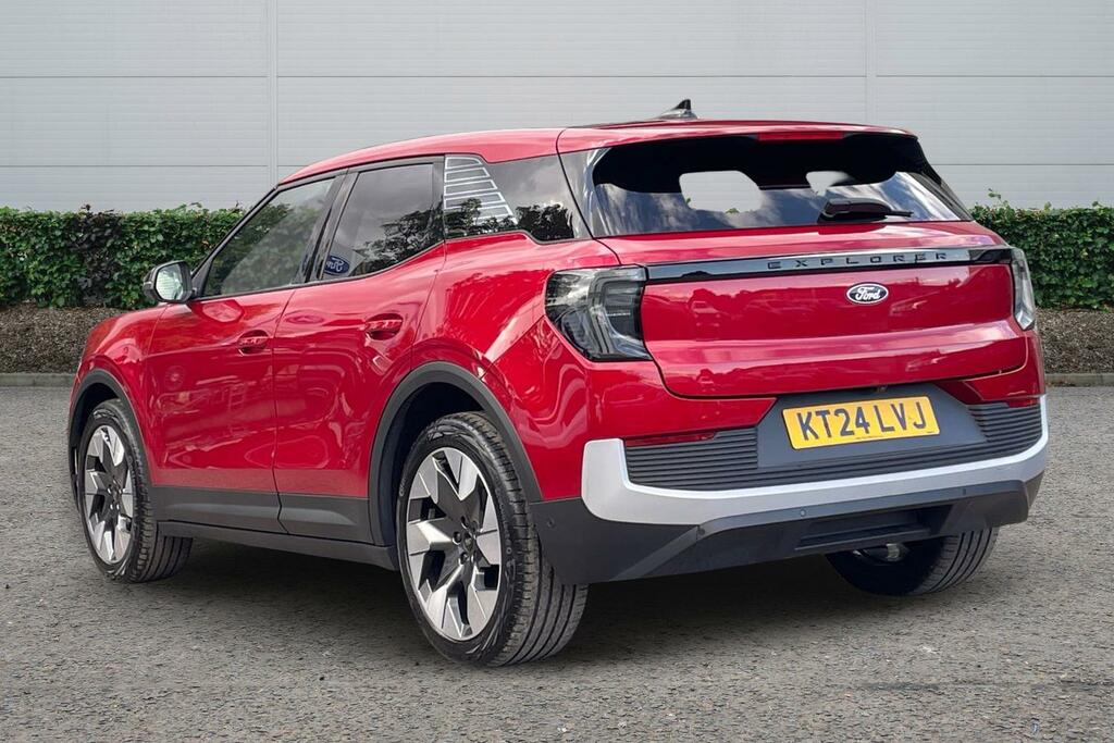 Ford Explorer Ford Explorer Estate 210Kw Premium 77Kwh Red #2