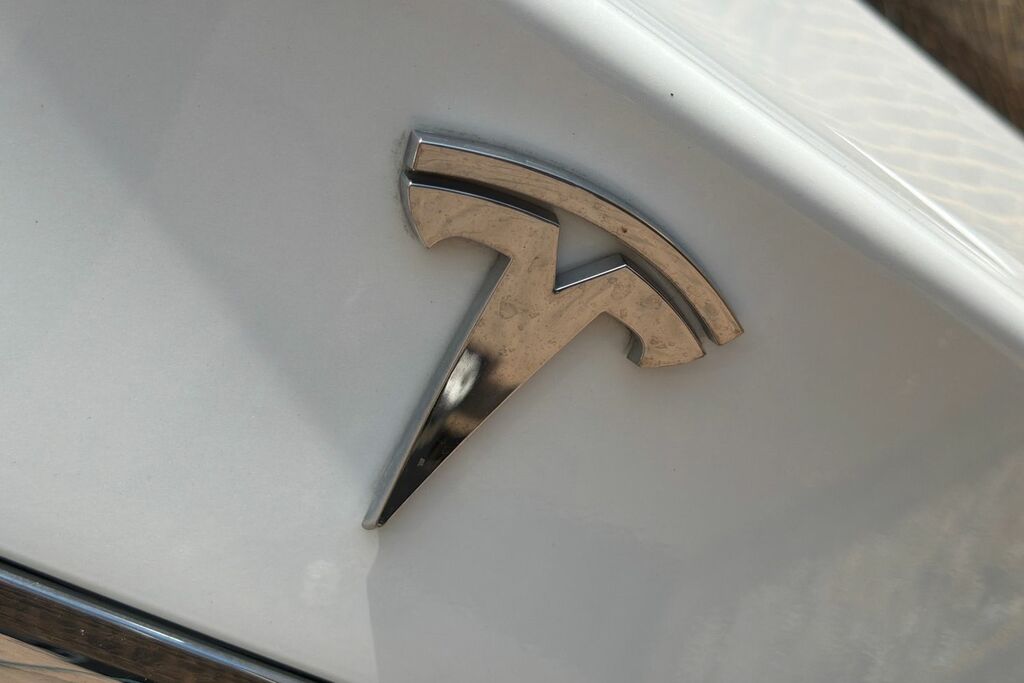 Tesla Model S 100D Long Range Awd White #39