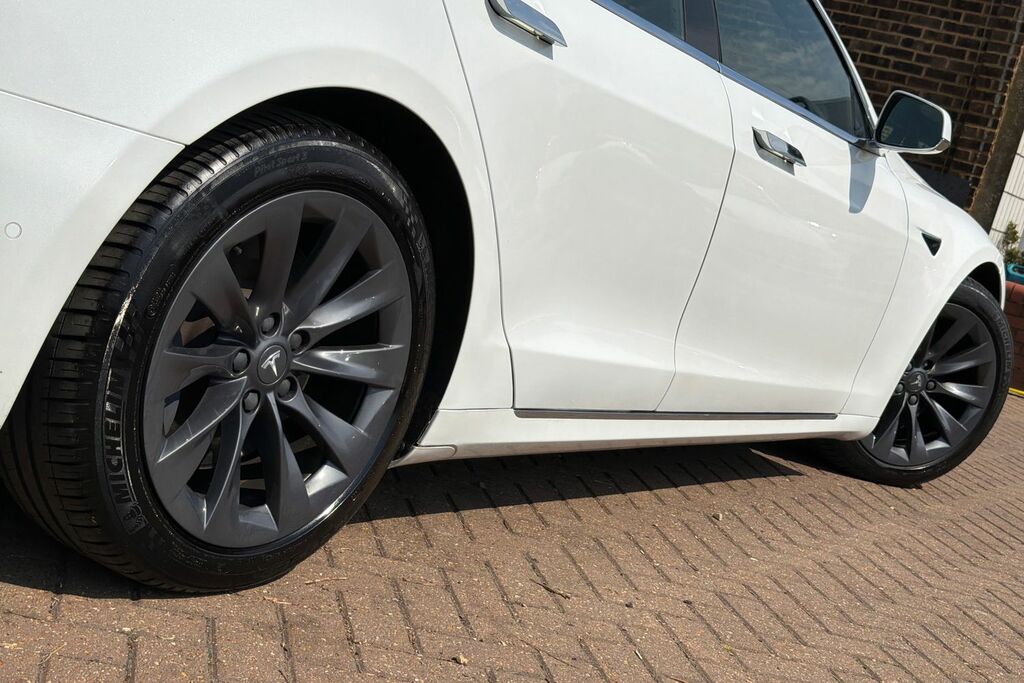 Tesla Model S 100D Long Range Awd White #24
