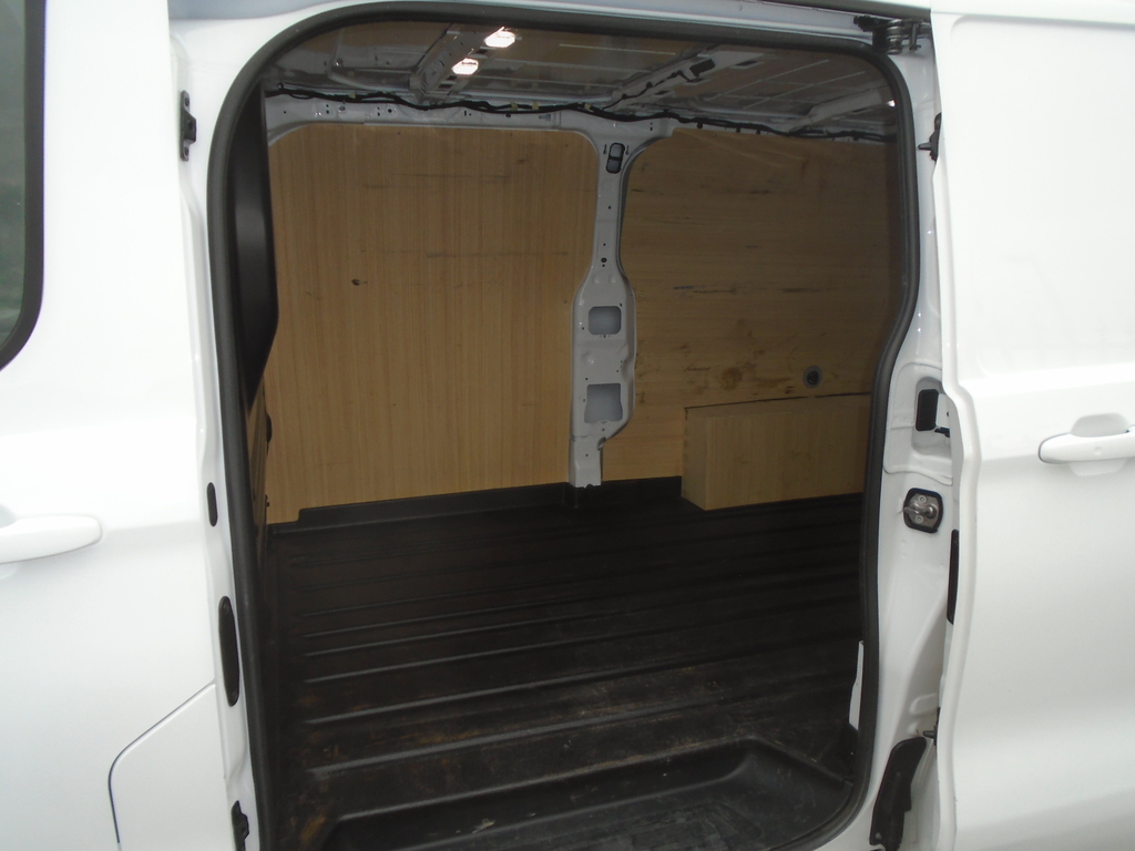 Ford Transit Custom Lwb Limited 136Hp. LE74EBX #4
