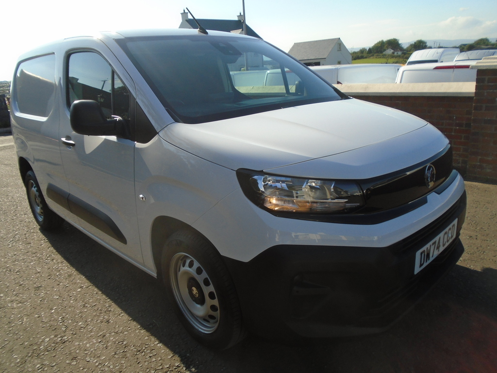 Vauxhall Combo Prime 100Hp.