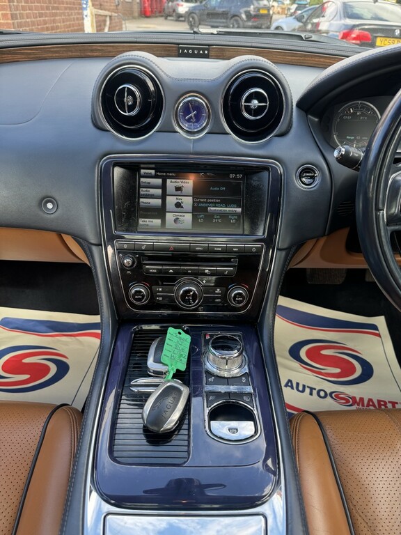 Jaguar XJ D Blue #12