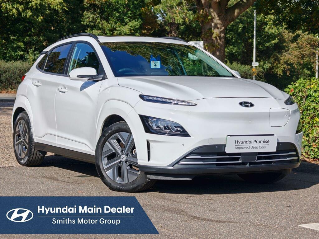 Hyundai Kona 64Kwh Ultimate 10.5Kw Charger White