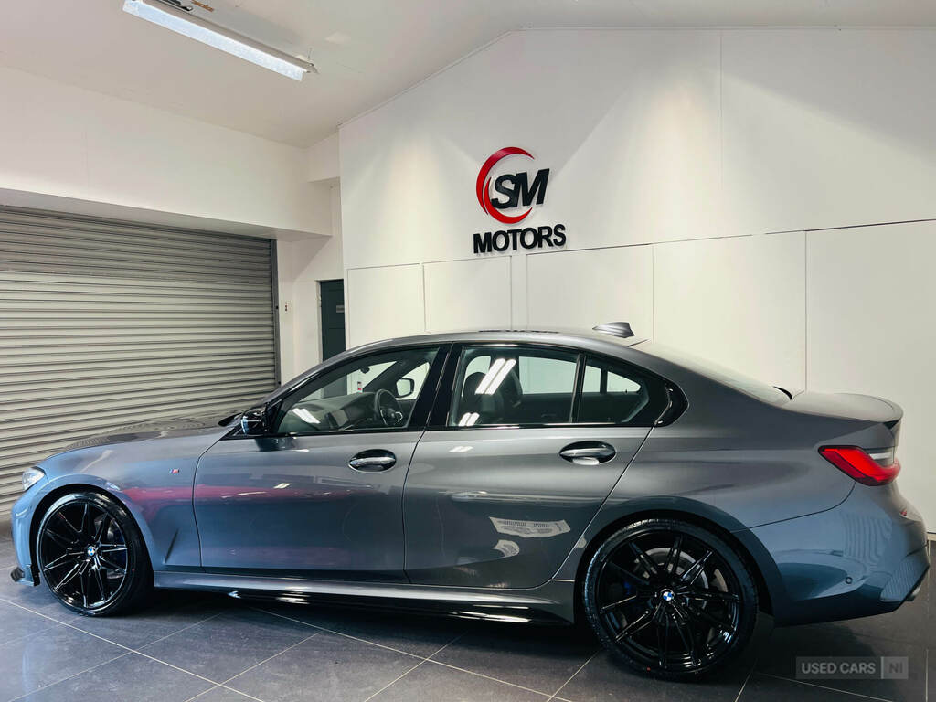 BMW 3 Series 318D M Sport Grey #4