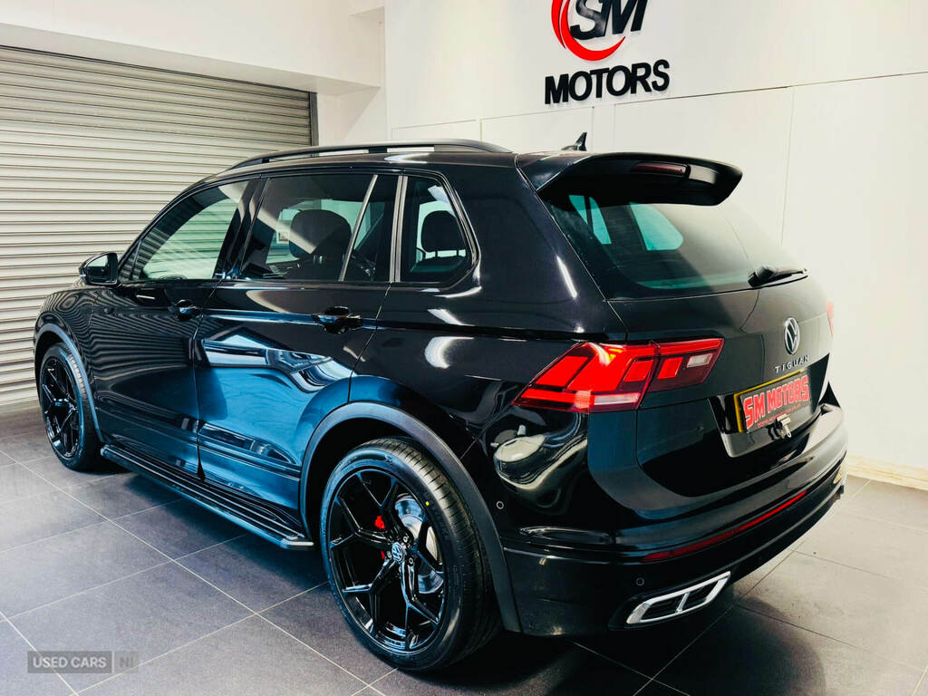 Volkswagen Tiguan 2.0 Tdi R-line Dsg Black #5