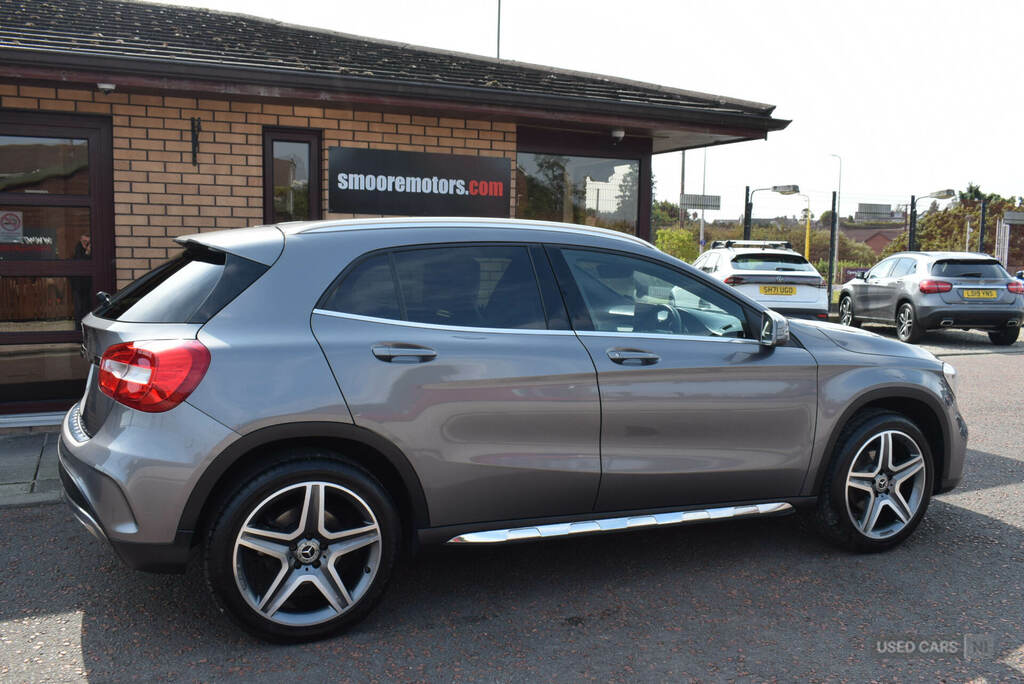 Mercedes-Benz GLA Class Gla 200 Amg Line DC18LHG Grey #4