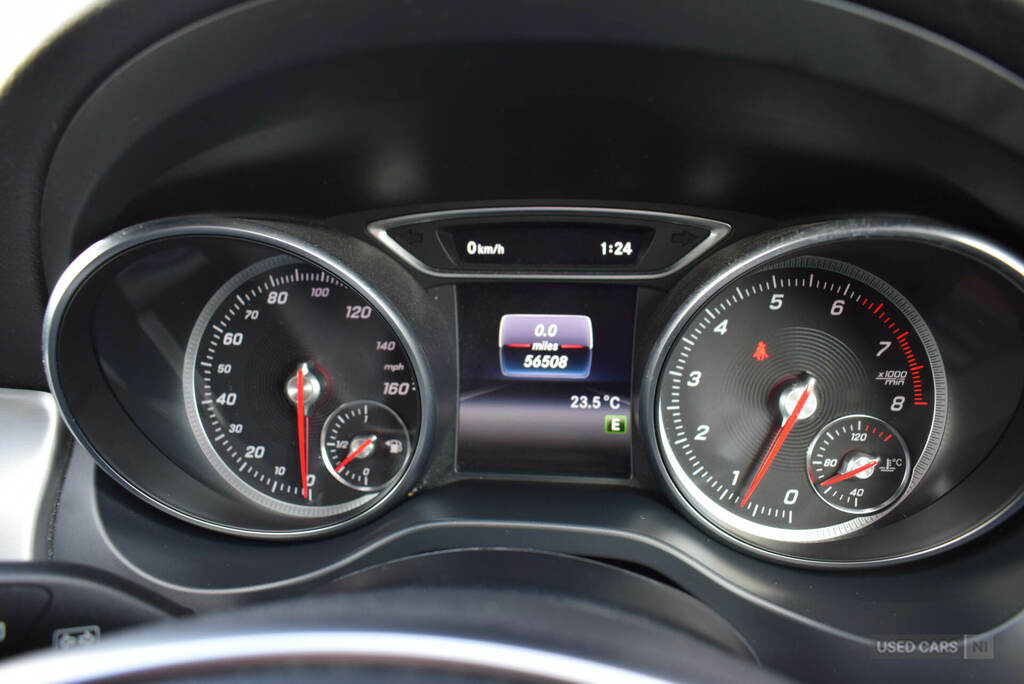 Mercedes-Benz GLA Class Gla 200 Amg Line DC18LHG Grey #6