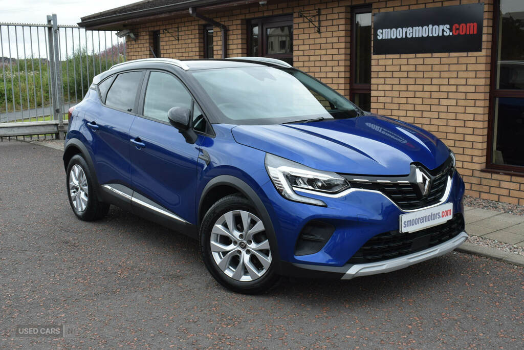 Renault Captur 1.3 Tce 130 Iconic Black