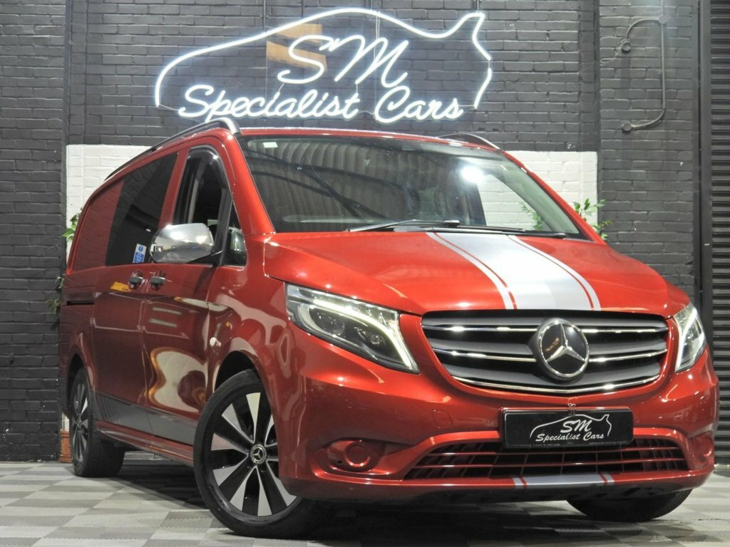 Mercedes-Benz Vito 2L Sport Red