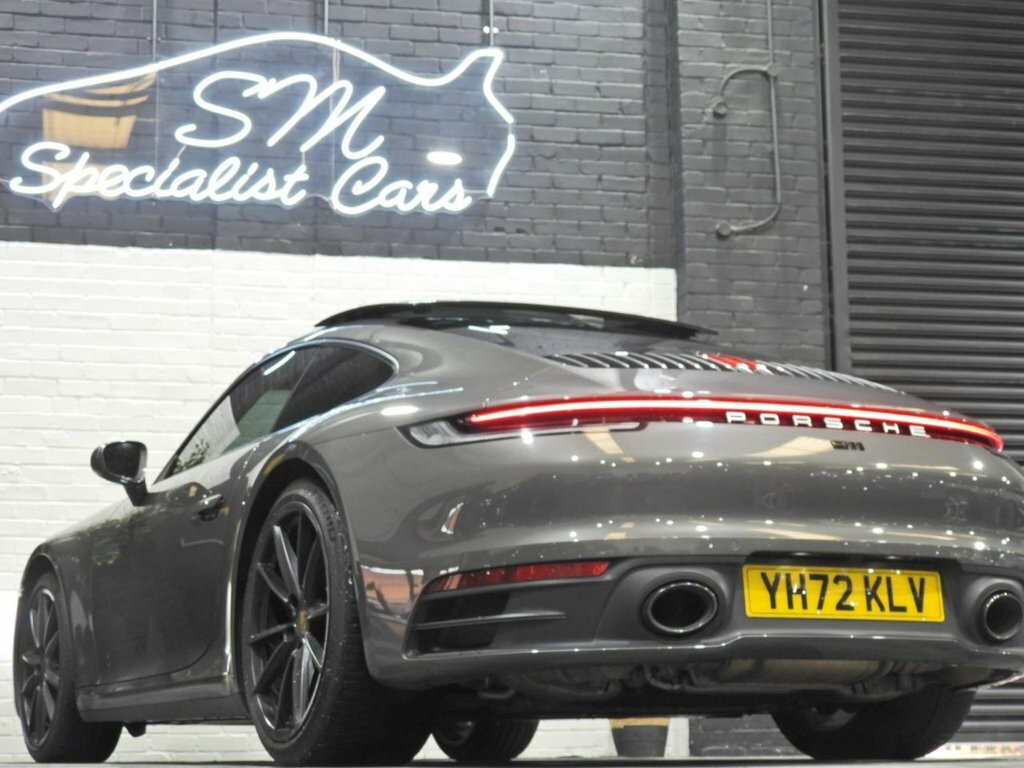 Porsche 911 3L 992 Carrera T Grey