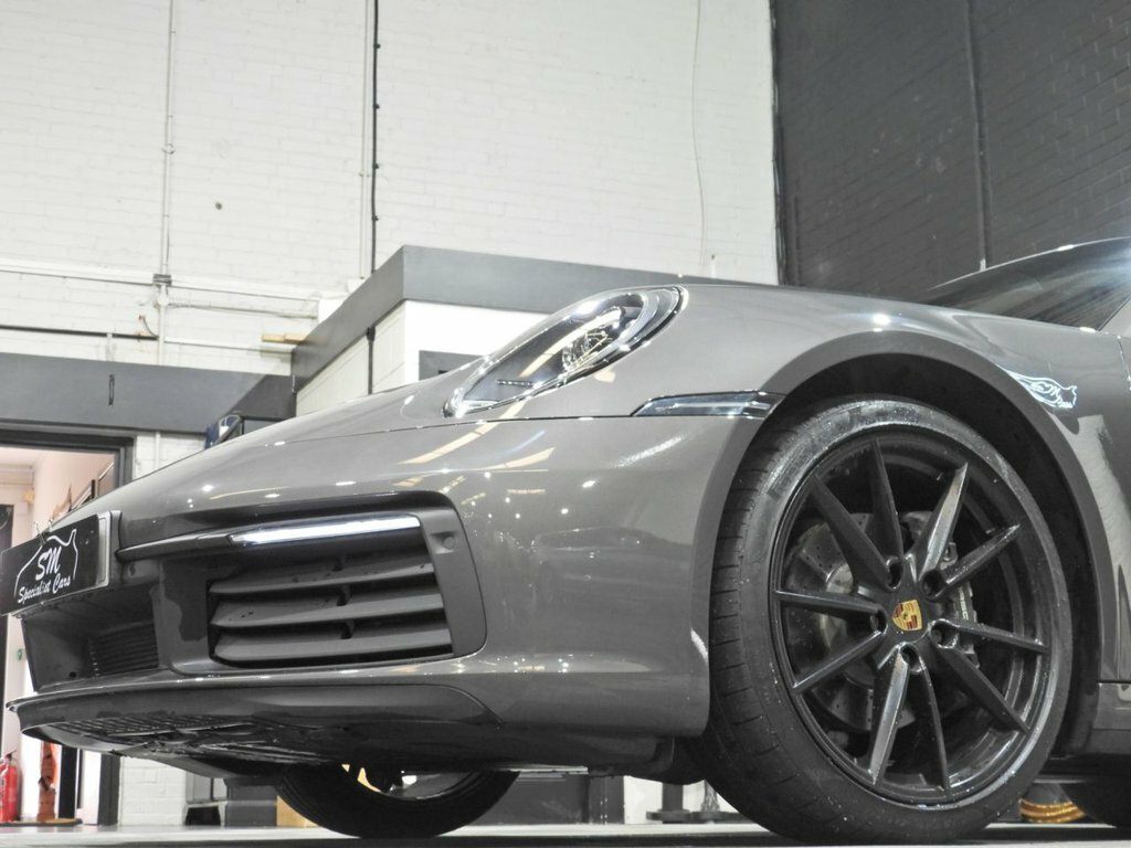 Porsche 911 3L 992 Carrera T YH72KLV Grey #5