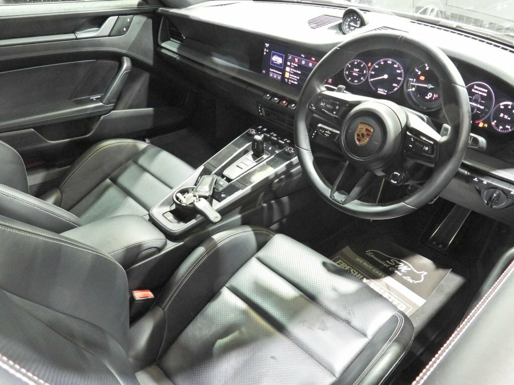 Porsche 911 3L 992 Carrera T YH72KLV Grey #2
