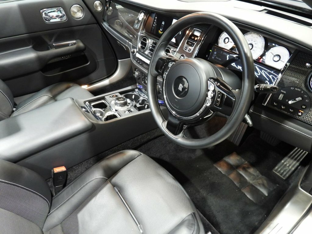 Rolls-Royce Dawn #28