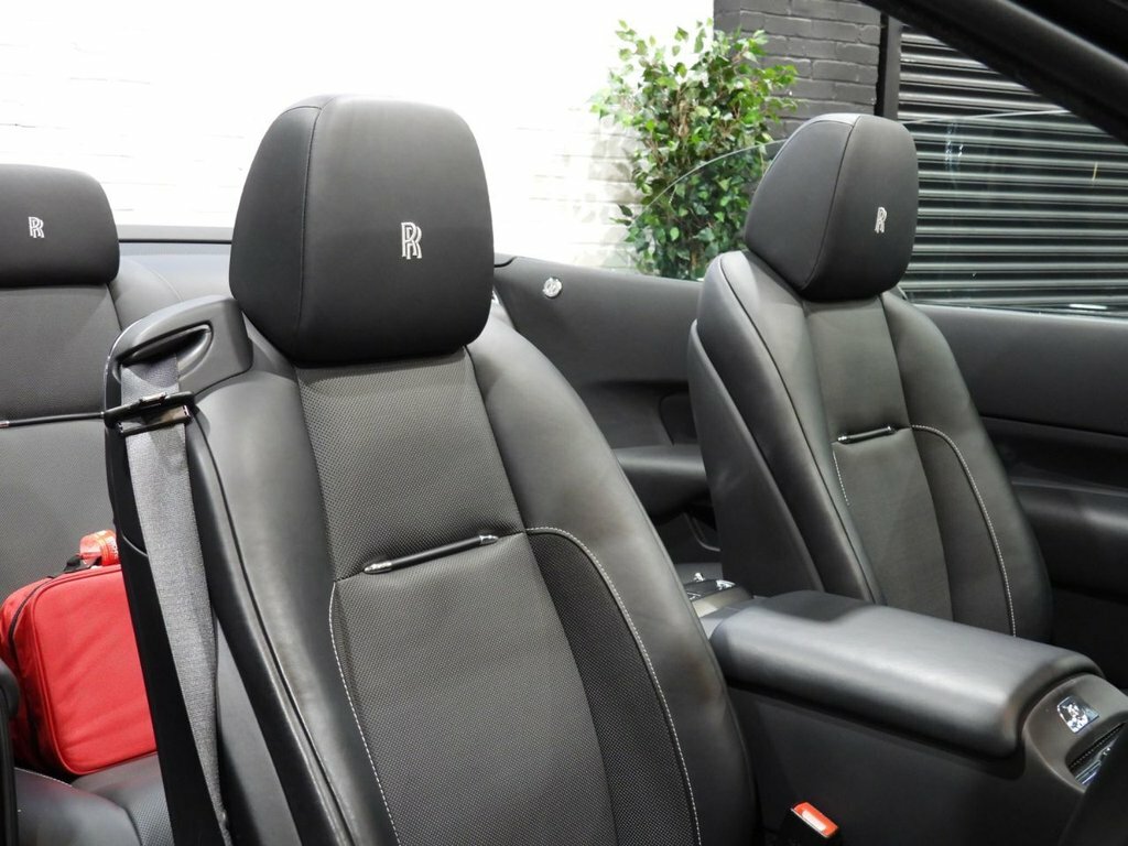 Rolls-Royce Dawn #22
