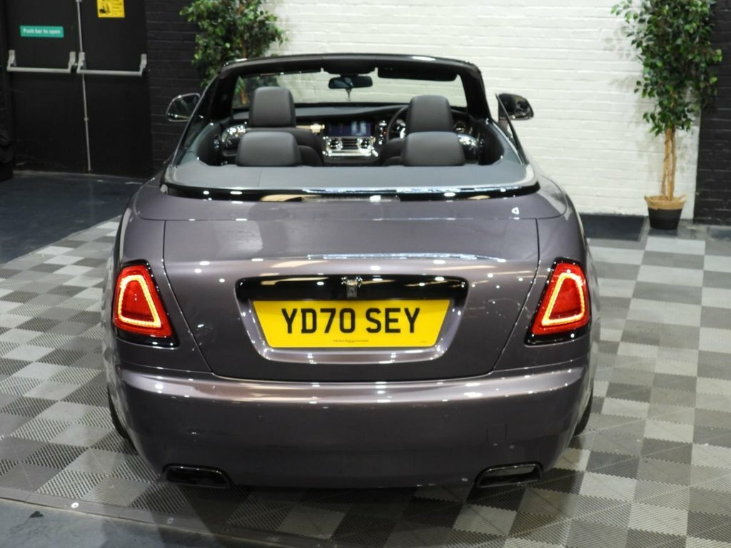 Rolls-Royce Dawn #55