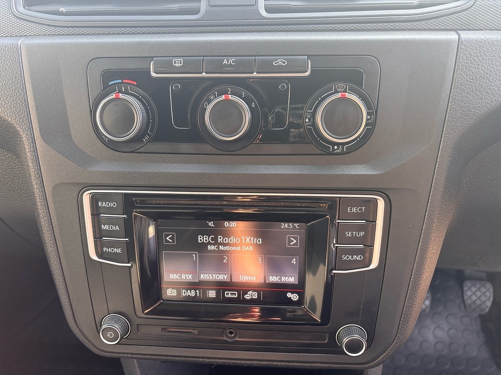 Volkswagen Caddy Tdi C20 Bluemotion Tech Startline CU19FMZ White #6