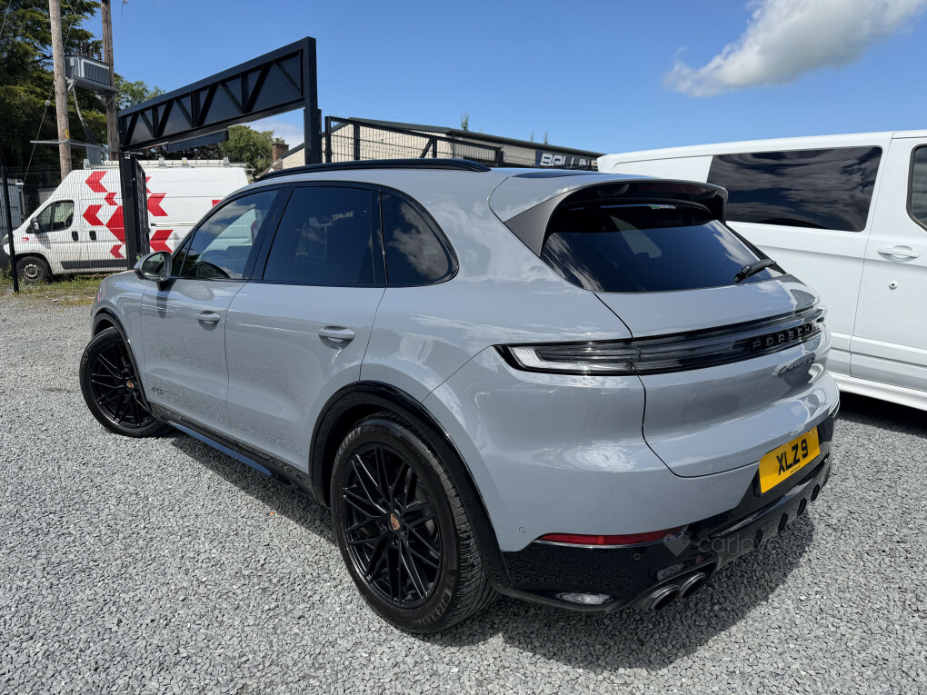Porsche Cayenne Cayenne Gts AO25YCU #5