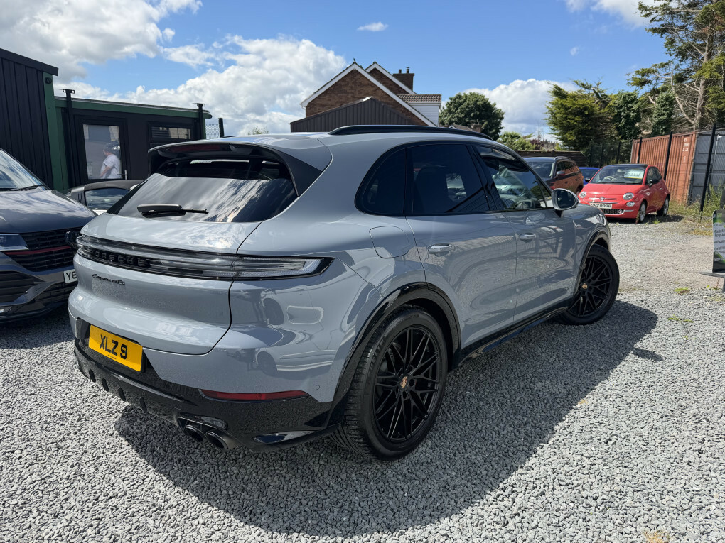 Porsche Cayenne Cayenne Gts AO25YCU #3