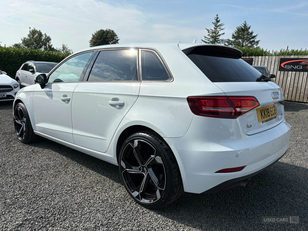 Audi A3 1.6 Tdi 116 Se KK18ECE White #6