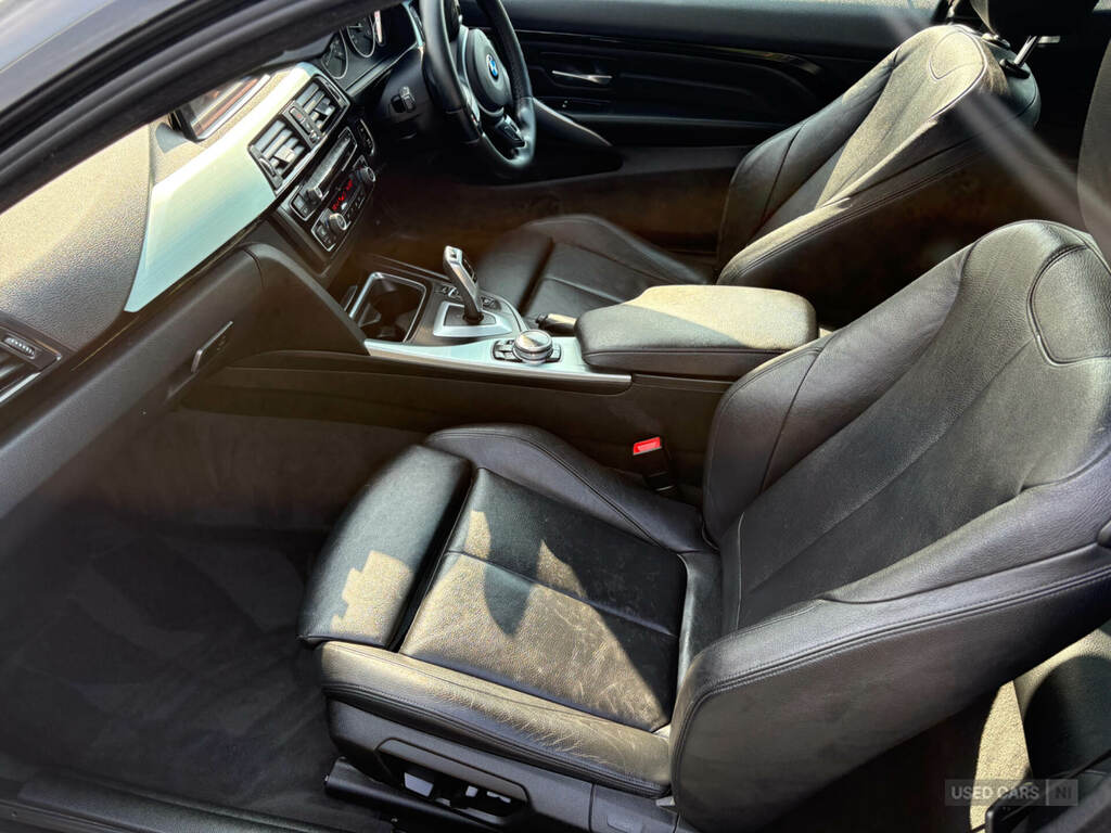 BMW 4 Series Automatic White #12