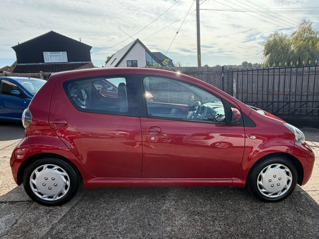 Toyota Aygo 1.0 Vvt-i Ice Multimode Euro 5 RO11WYV Red #5