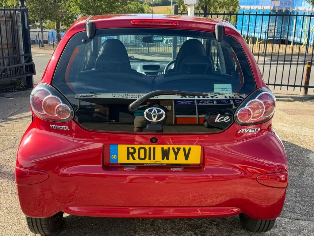 Toyota Aygo 1.0 Vvt-i Ice Multimode Euro 5 RO11WYV Red #4