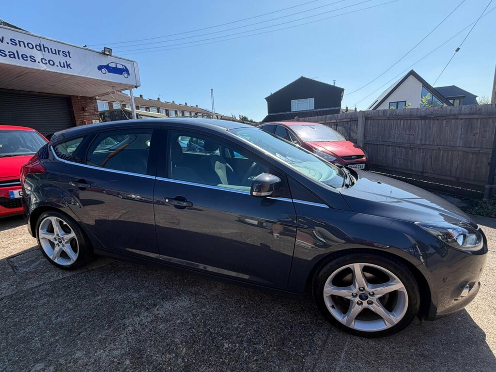 Ford Focus 1.6 Tdci Titanium Navigator Euro 5 Grey #3