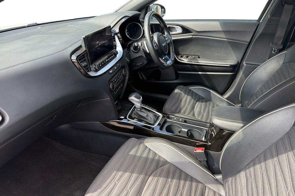 Kia Proceed 1.5 T-gdi Isg Gt-line White #2