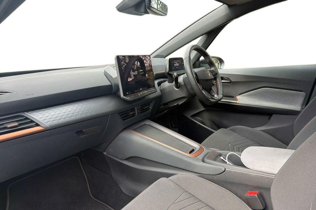 Cupra Born 170Kw E-boost V1 59Kwh HN26FNH White #2