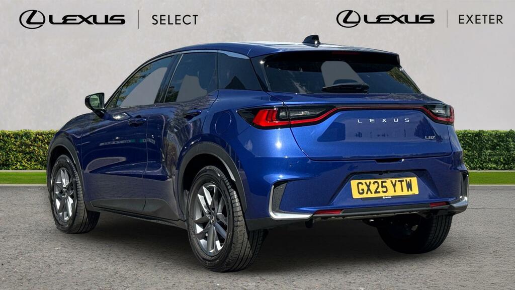 Lexus LBX 1.5 Vvt-ie Premium E-cvt Euro 6 Ss GX25YTW Blue #4