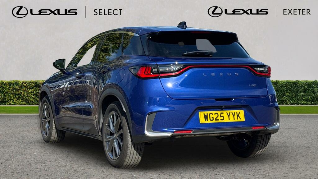 Lexus LBX 1.5 Vvt-ie Premium Plus E-cvt Euro 6 Ss WG25YYK Blue #4