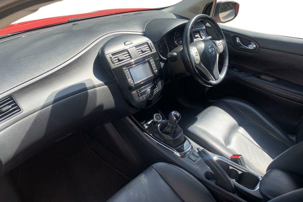Nissan Pulsar 1.2 Dig-t Tekna Euro 6 Ss MM65MWC Red #2