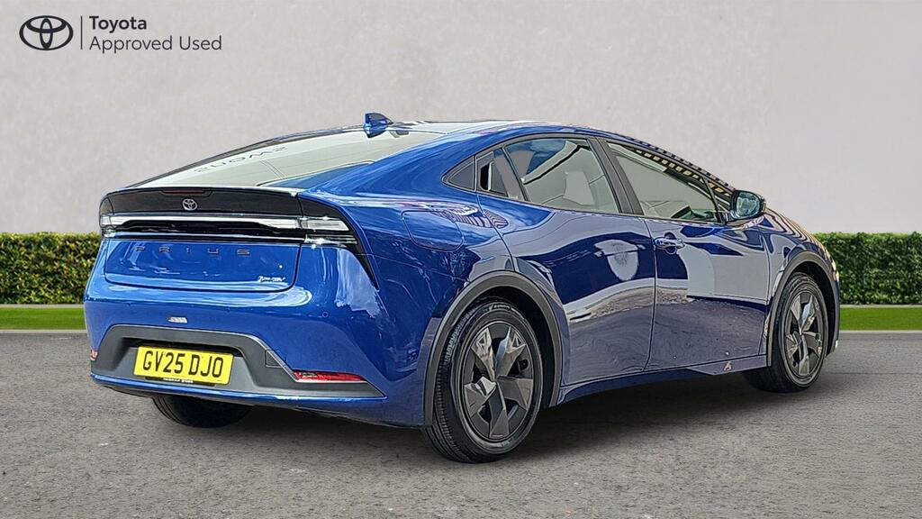 Toyota Prius 2.0 13.6Kwh Design Cvt Euro 6 Ss GV25DJO #2