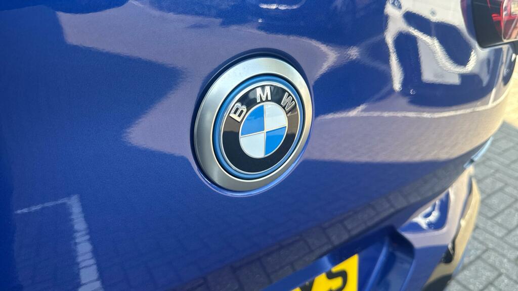 BMW iX2 Suv  #24