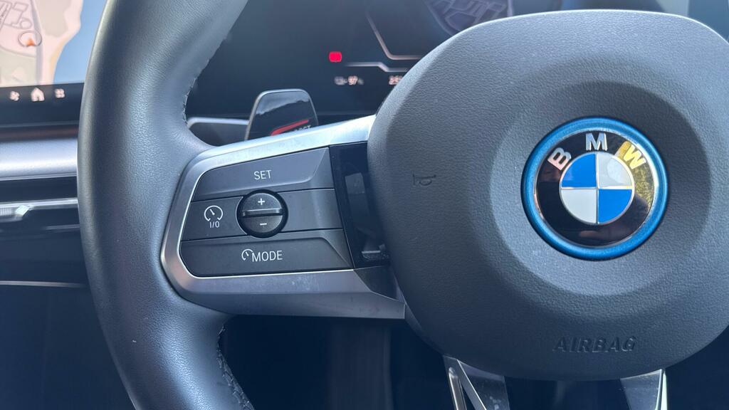 BMW iX2 Suv  #17
