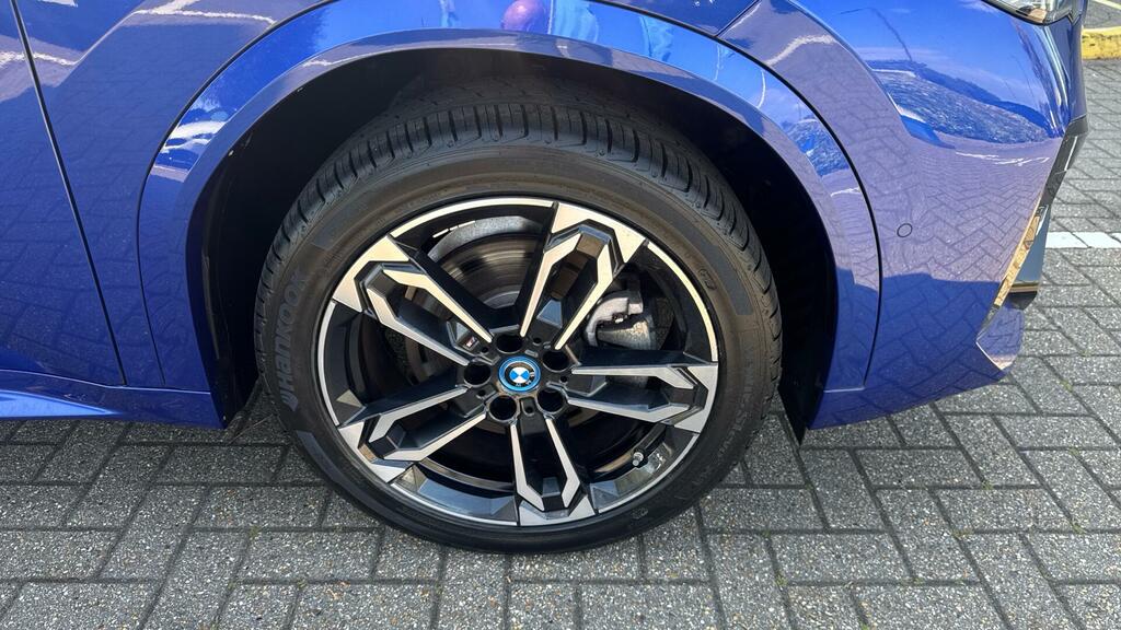 BMW iX2 Suv  #55